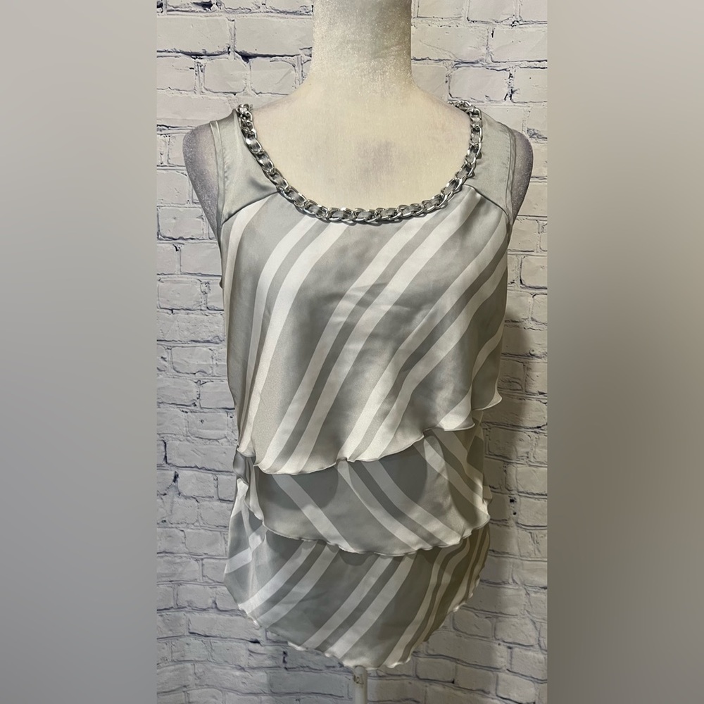 Alfani Gray White Silver Chain Accent Tiered Sleeveless Top Shirt Tank Blouse S